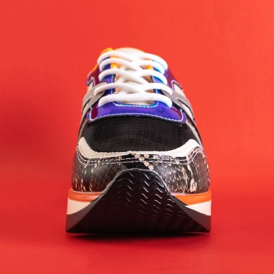 Schwarze und orangefarbene Turnschuhe mit Farbeinsätzen Meia - Footwear