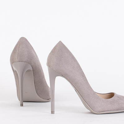 Graue Pumps mit Öko-Wildleder auf einem Veneci-Absatz - Schuhe