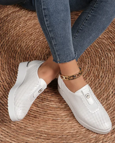 Royalfashion Slipper Schuhe für Damen mit Perforationen Goffies
