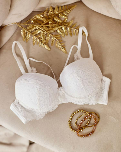 Royalfashion Damen-BH mit Spitzenverzierung und Trägern