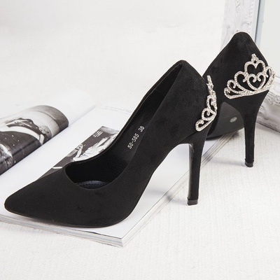 Schwarze High Heels mit Devya-Dekoration - Schuhe
