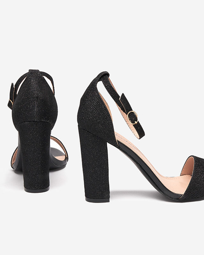 Schwarze Damensandalen mit Glitzer auf dem Pfosten Karlins - Schuhe