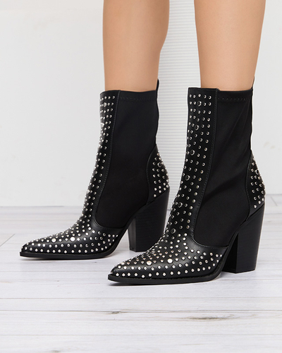 Schwarze Cowboystiefel auf einem höheren Stiletto mit Strasssteinen Ricci- Footwear