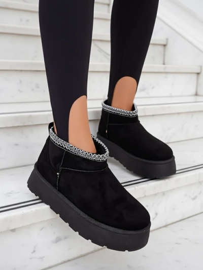 Royalfashion Damen Kurzstiefel a'la Schneestiefel Xoalla