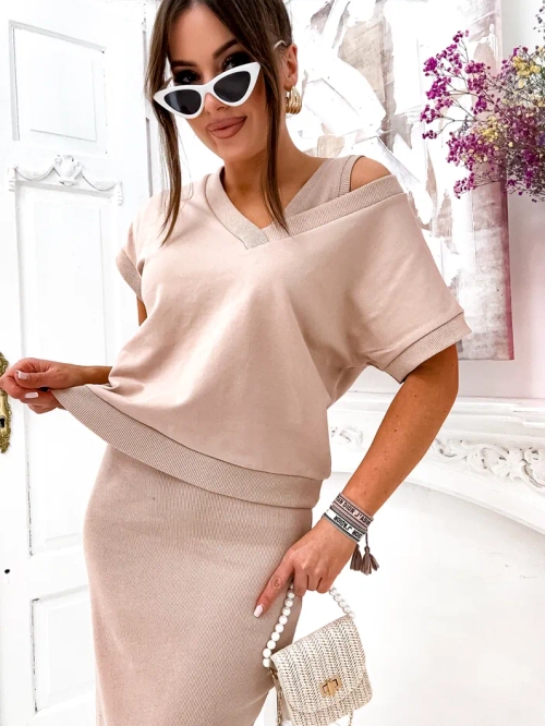 Royalfashion Жіночий комплект з топом, що оголює, та сукнею до коліна