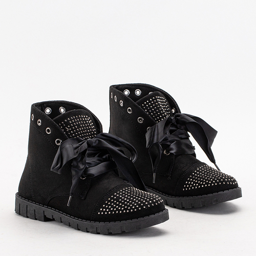 Чорні жіночі черевики з оздобленням Segadi