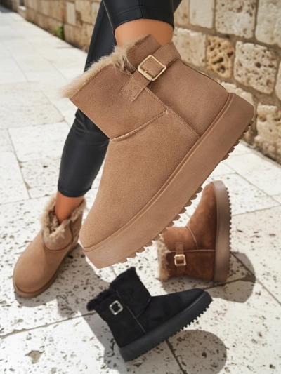 Royalfashion Kurze Damenstiefel im Schneestiefel-Stil Winter Crest
