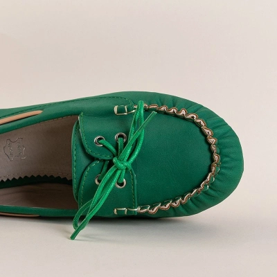 OUTLET Grüne Damen Mokassins mit Norami Bindung - Schuhe