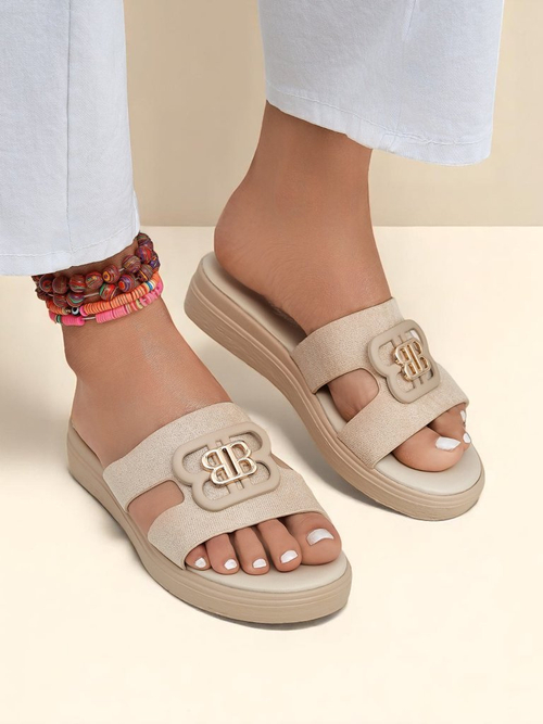 Royalfashion Жіночі шльопанці на плоскій підошві ChicStep