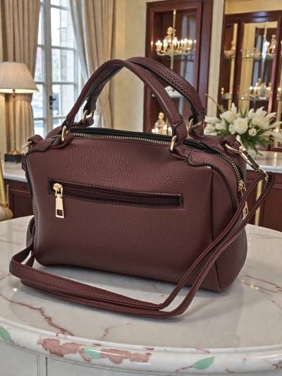 Kleine Damenhandtasche aus Öko-Leder Oleffa