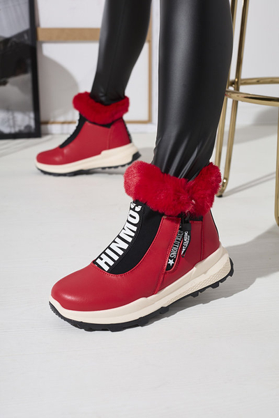 Rote isolierte Damenstiefel mit Fell Scherr- Footwear