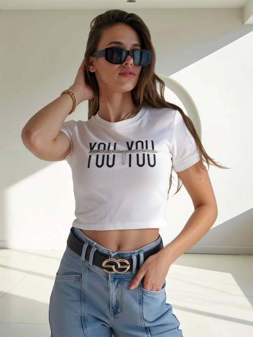 Royalfashion бавовняний жіночий кроп-топ з написом