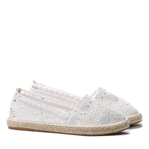 Białe, koronkowe espadryle- Obuwie