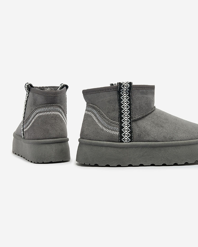 Royalfashion Damen Kurzstiefel a'la Schneestiefel mit Ornament Erititta