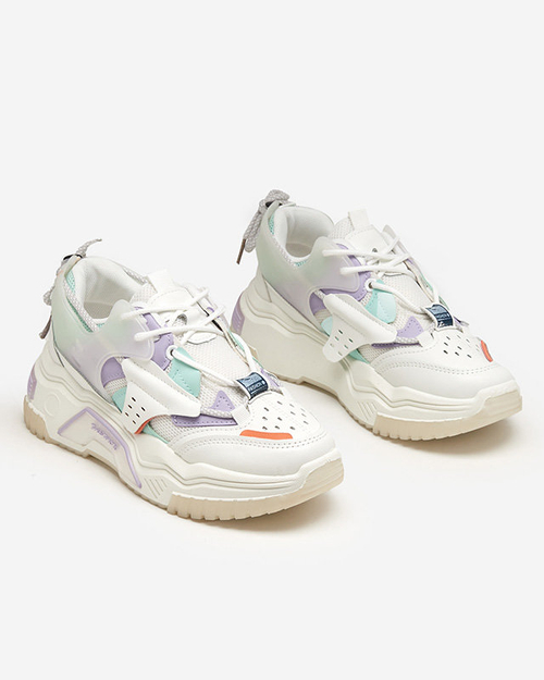 OUTLET Жіноче спортивне взуття, кросівки білого та фіолетового кольору Xillop - Взуття