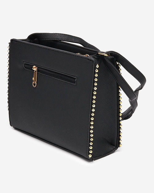 Чорна сумочка з оздобленням