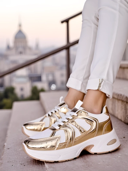 Royalfashion Жіночі кросівки Resioo