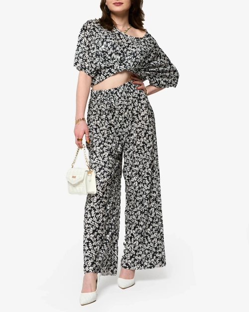 Жіночий плісирований комплект в чорну квіткову клітинку - Одяг