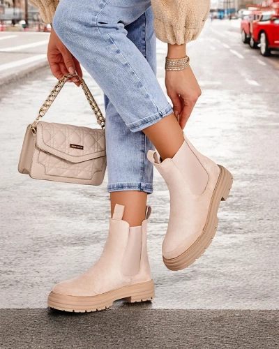 Royalfashion Damen-Stiefeletten mit dekorativem Riemen Ozzoas