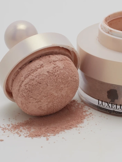Luxelux Lose-Puder mit Schwamm für das Gesicht 03 13,5 g
