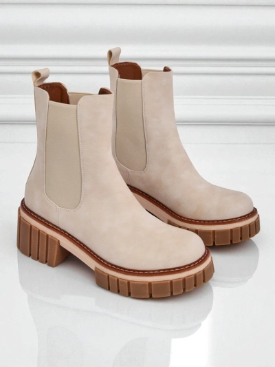 Amber Walk Stiefeletten mit Blockabsatz aus Öko-Nubukleder