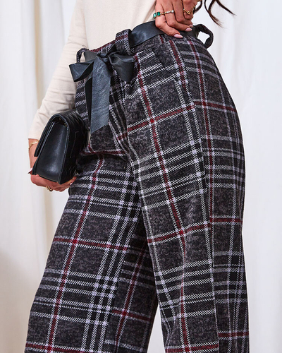 Royalfashion Чорні жіночі широкі штани в клітинку
