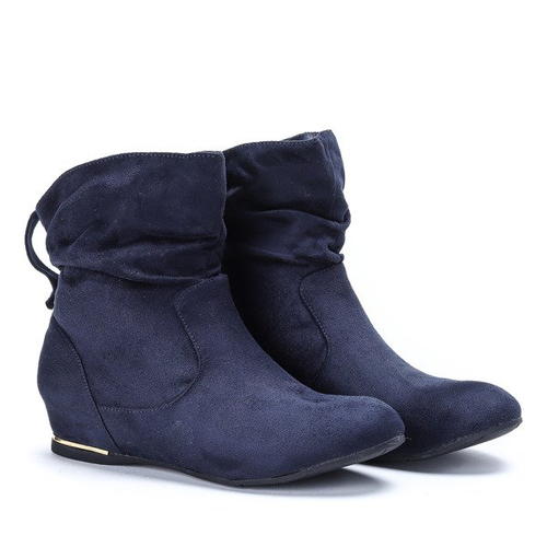Granatowe botki na krytym koturnie Harmoni - Obuwie