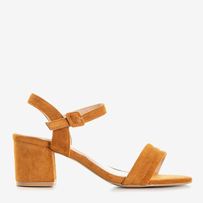 Коричневі жіночі босоніжки Niusty