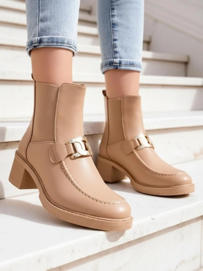 Royalfashion Damen Stiefeletten mit niedrigem Absatz Ewios