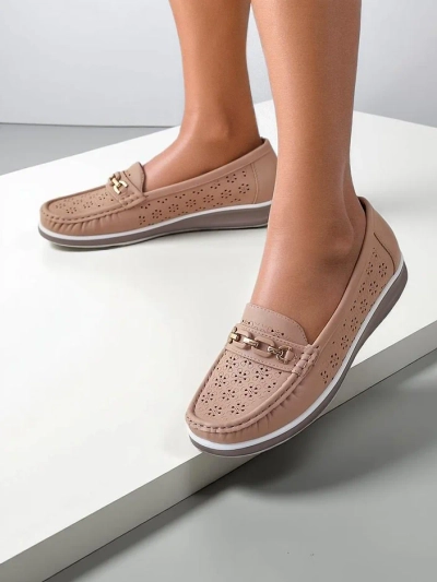 Royalfashion Жіночі перфоровані мокасини Cerro