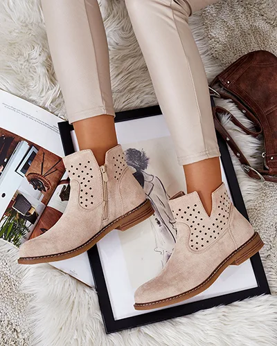 Royalfashion Hellbraune Damenstiefel Rito