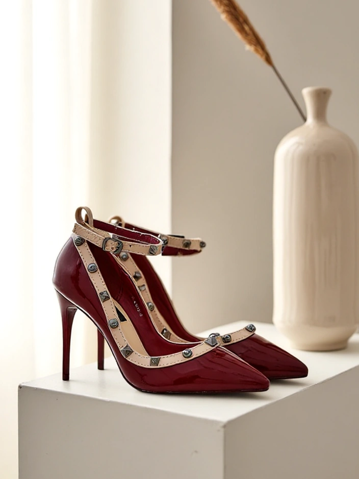 Royalfashion Lackleder Damen Stilettoabsätze mit Nieten Qoscalle