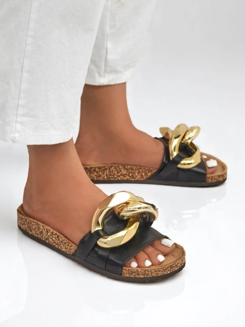 Royalfashion Чорні жіночі шльопанці з прикрасою Sofig