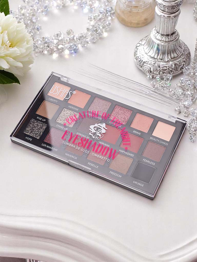 Palette mit 18 matten und schimmernden Lidschatten im Midnight-Style