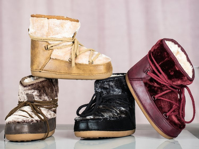 Khaki Platform Snowflake Boots - Schuhe