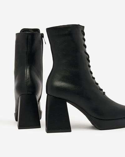 Royalfashion Schwarze Damen-Schnürstiefel Eoleore