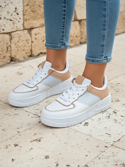 Damen-Sneakers Aristea Azzurro aus Öko-Leder mit flacher 4 cm Sohle