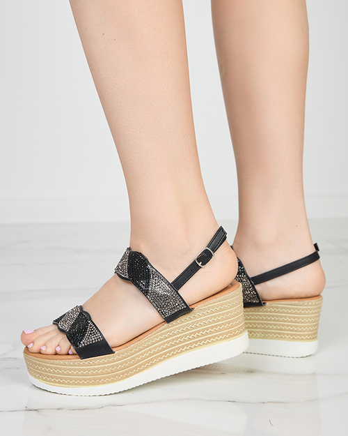 Чорні жіночі босоніжки на танкетці Acroq