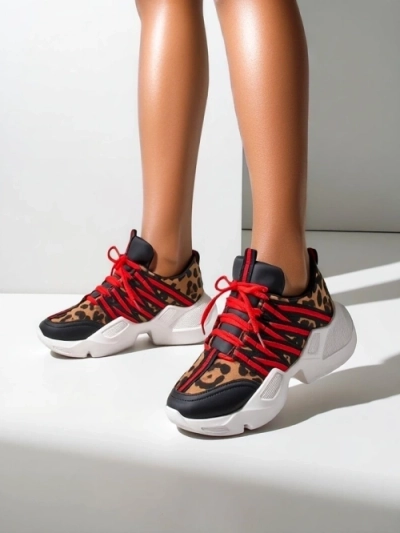 Royalfashion Damen Sportliche Sneaker mit dickerer Sohle Ivvert