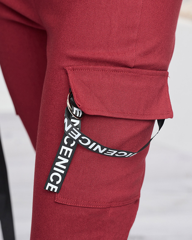 Kastanienbraune Damen-Cargohose mit Gürtel - Kleidung