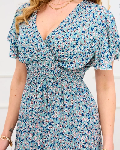 Зелена жіноча квітчаста сукня з вирізом-конвертом - Одяг