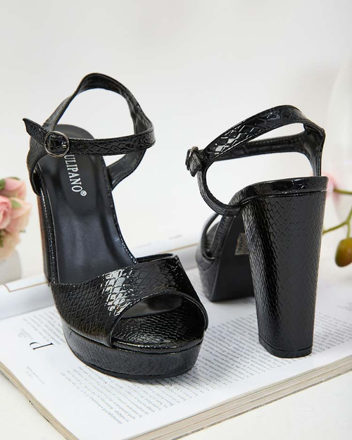 Royalfashion Лаковані жіночі босоніжки на стійці Vagasse