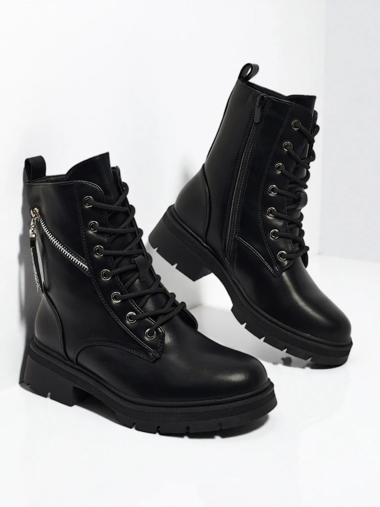 Damenstiefeletten Venus Schwarz Leder Elegant für den Herbst