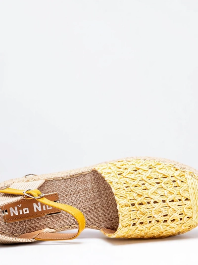 Gelbe Damen-Espadrilles mit durchbrochenem Triumf - Footwear