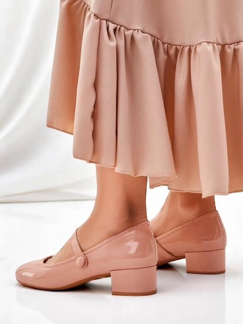 Royalfashion Жіночі туфлі-човники на низькому каблуці Omagga