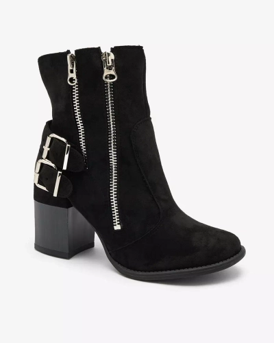 Royalfashion Schwarze Damenstiefel mit Verzierung Feirrgo