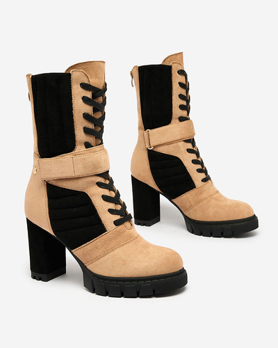 Royalfashion Hellbraune isolierte Damenstiefel Sehhra post