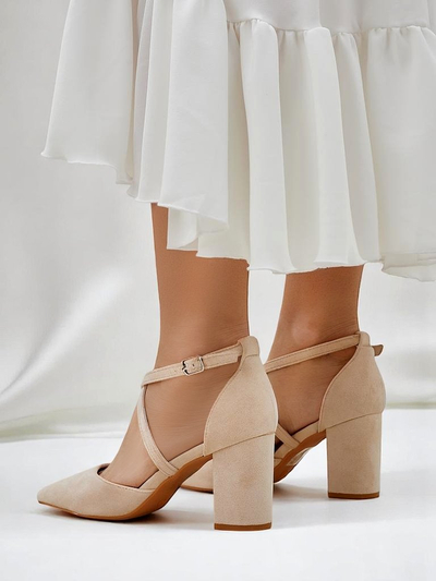 Royalfashion Damen-Pumps aus ökofreundlichem Wildleder mit Riemchen Kanastru