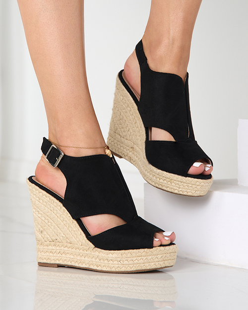 Чорні жіночі босоніжки на танкетці Devof