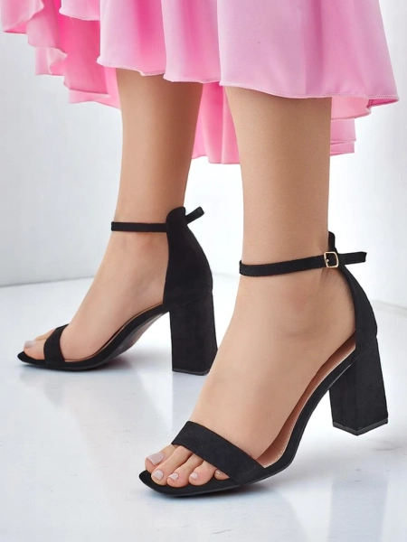 Royalfashion Damenschuhe aus ökologischem Wildleder Qwadrat